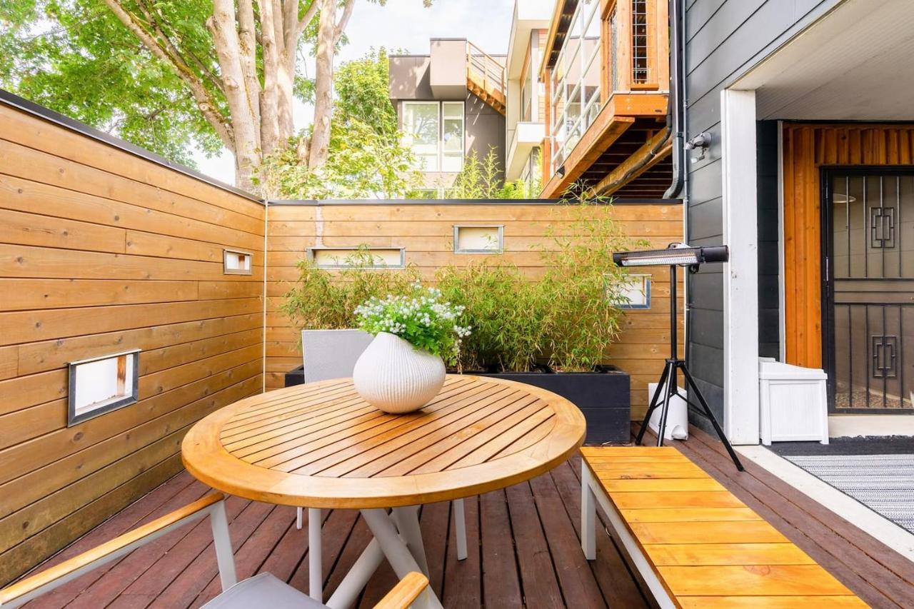 Relaxing Getaway Great Location Hammock, And Bocce Apartment Seattle Exterior photo